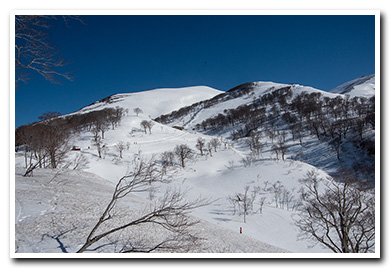 月山