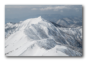 武尊山