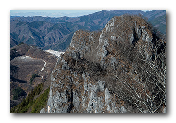 二子山
