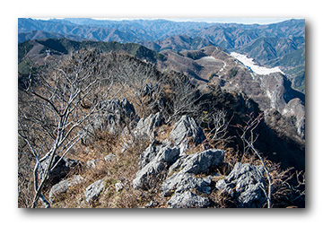 二子山