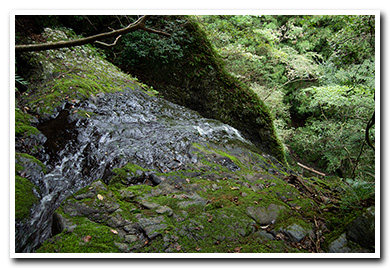 籠岩山