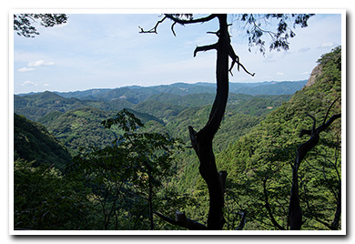 籠岩山