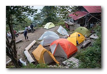 雲取山〜石尾根縦走〜七ツ石小屋