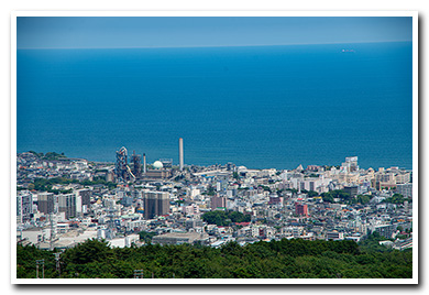 御岩山