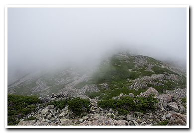 白峰三山・間ノ岳