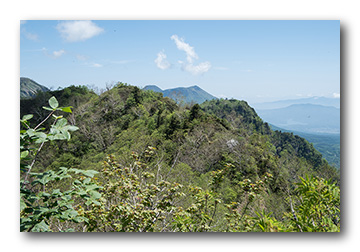 戸隠山・八方睨